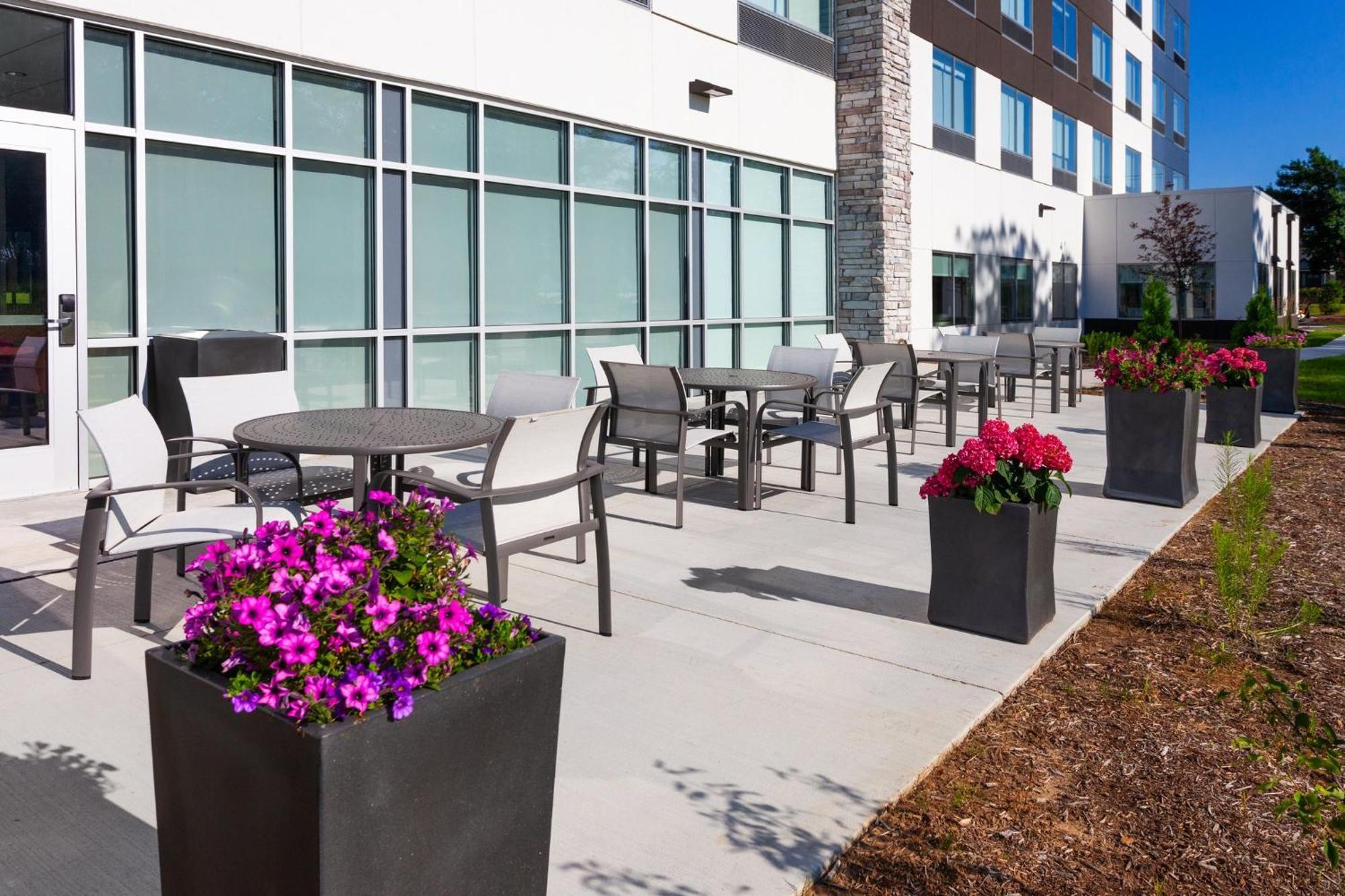 Holiday Inn Express & Suites Reedsburg - Dells Area By Ihg Zewnętrze zdjęcie