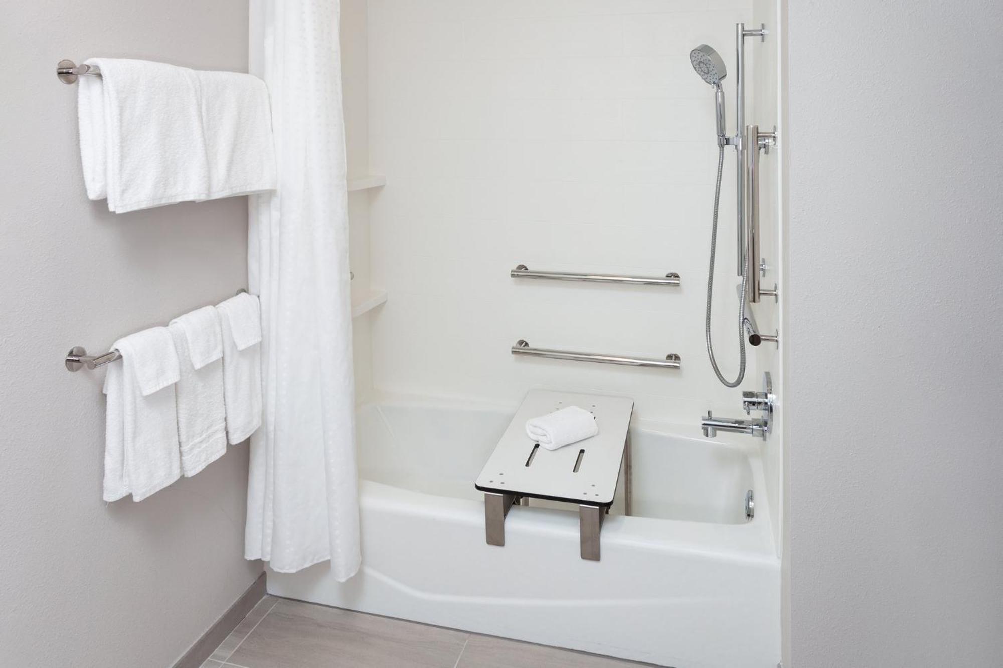 Holiday Inn Express & Suites Reedsburg - Dells Area By Ihg Zewnętrze zdjęcie